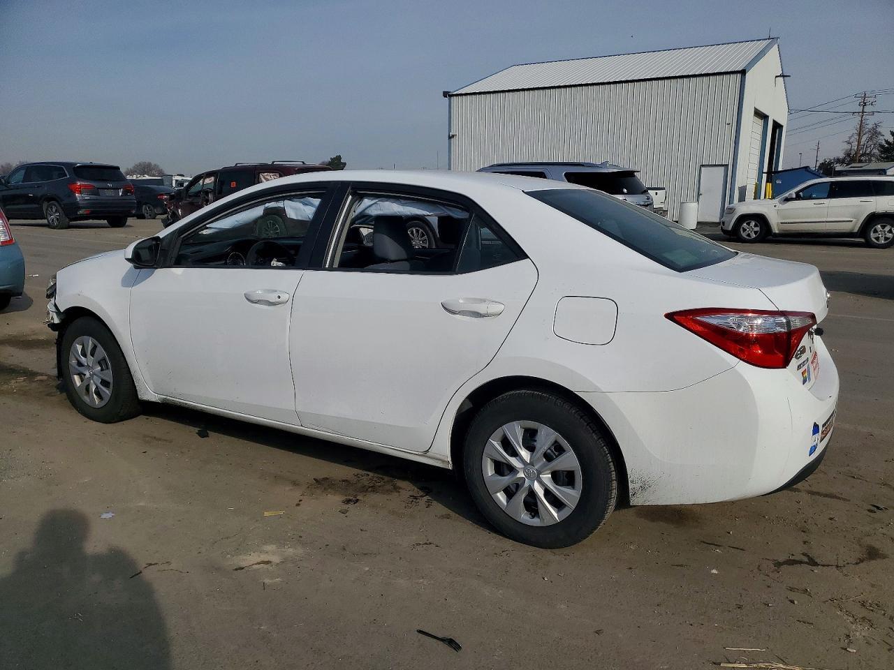 2015 Toyota Corolla - Фото 2