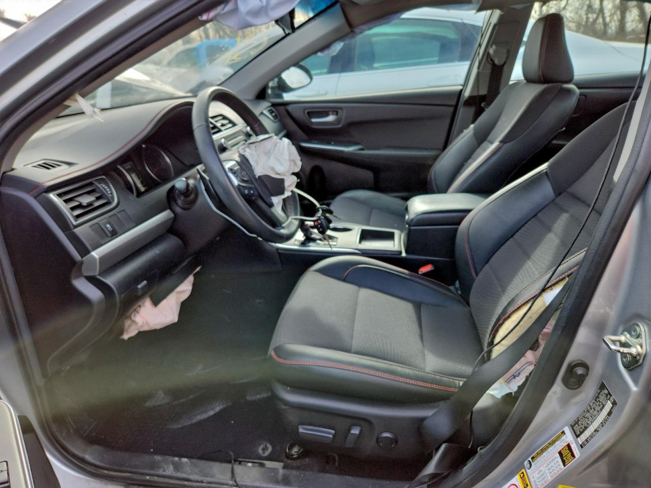 2017 Toyota Camry - Фото 7