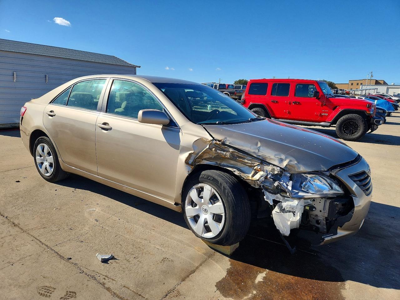 2007 Toyota Camry Le - Image 4