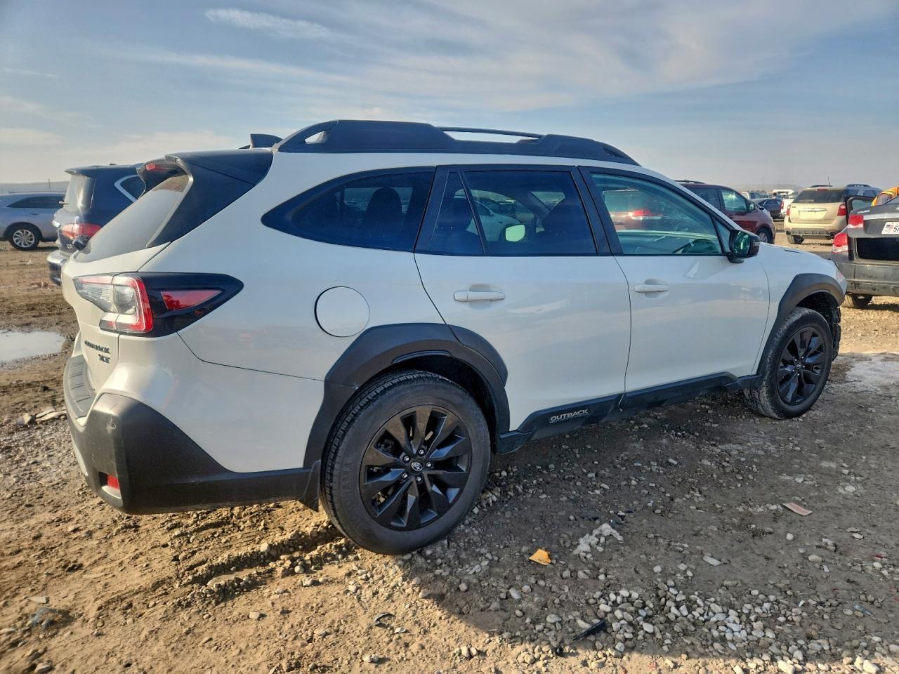 2023 Subaru Outback Onyx Edition Xt - Фото 3
