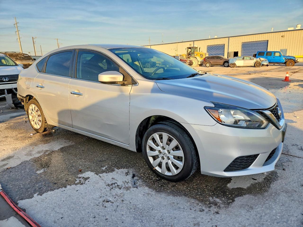 2019 Nissan Sentra S - Фото 4