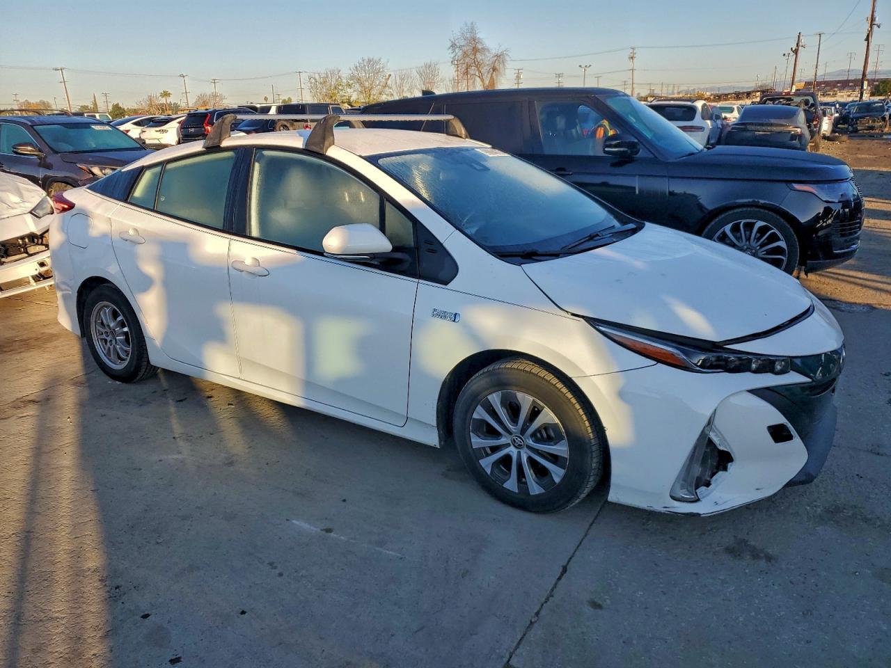 2021 Toyota Prius Prime Le - Фото 4
