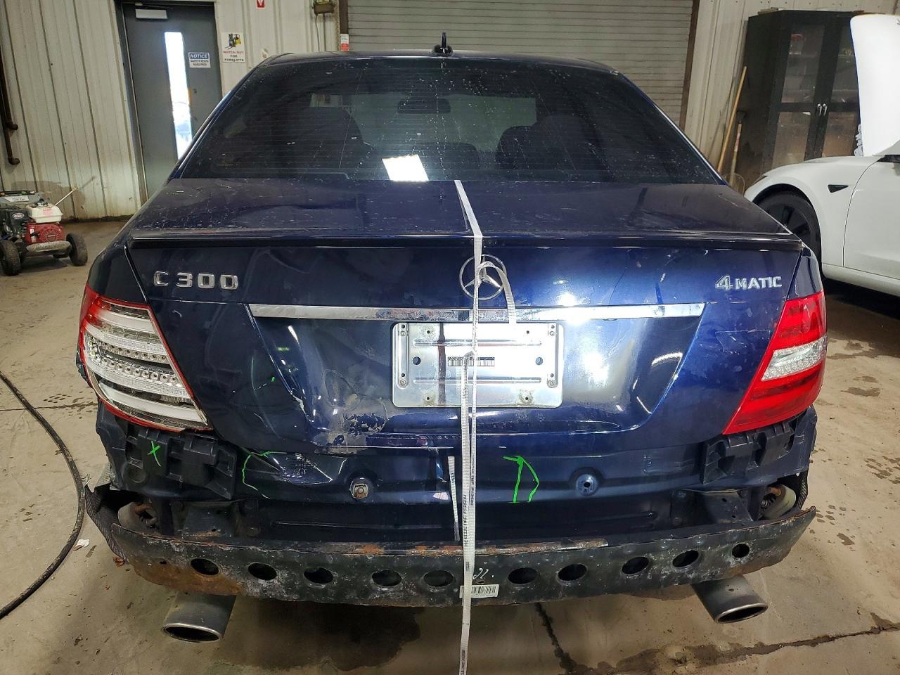 2013 Mercedes-Benz C 300 4Matic - Фото 6