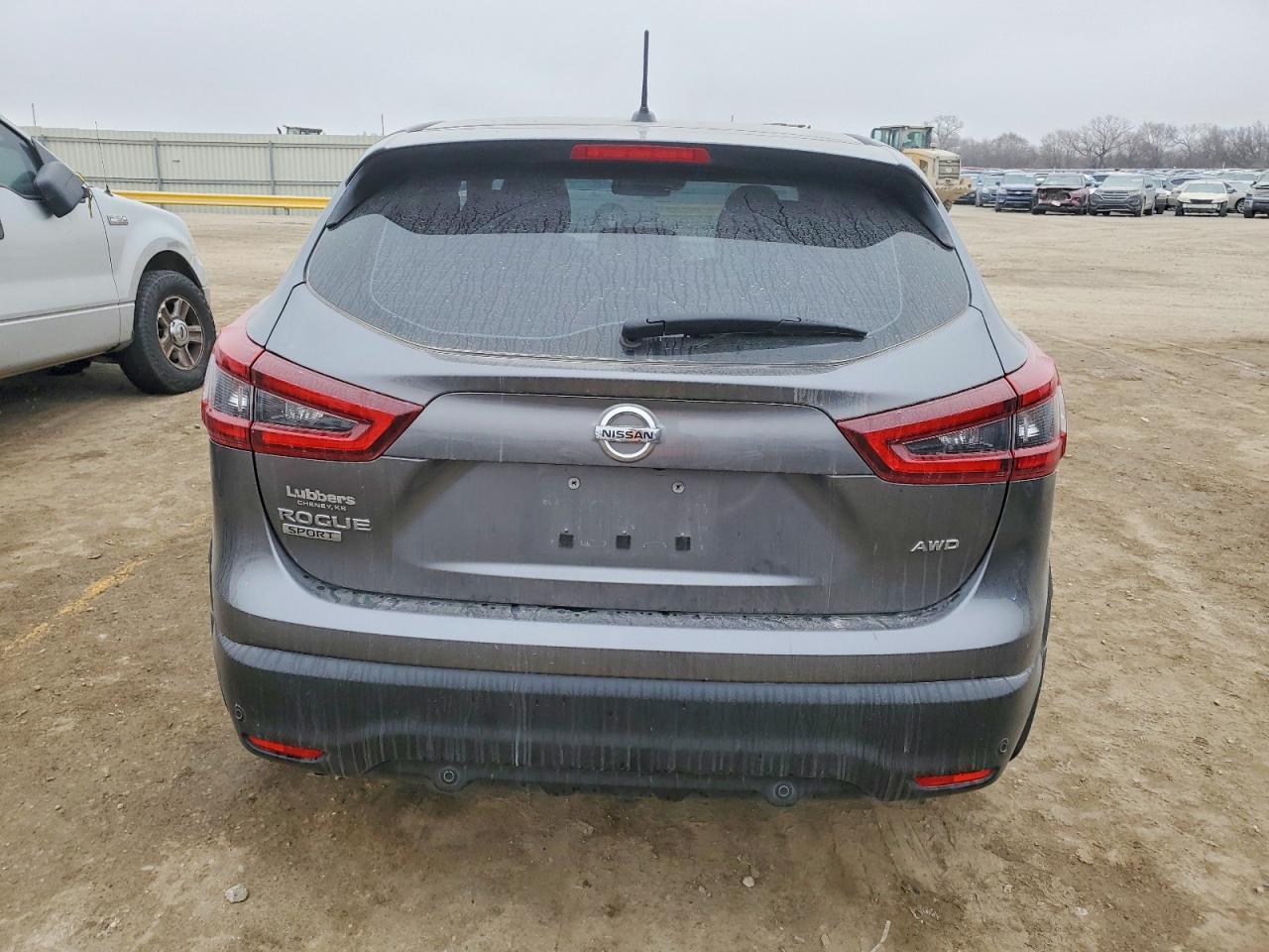 2020 Nissan Rogue Sport S - Image 6