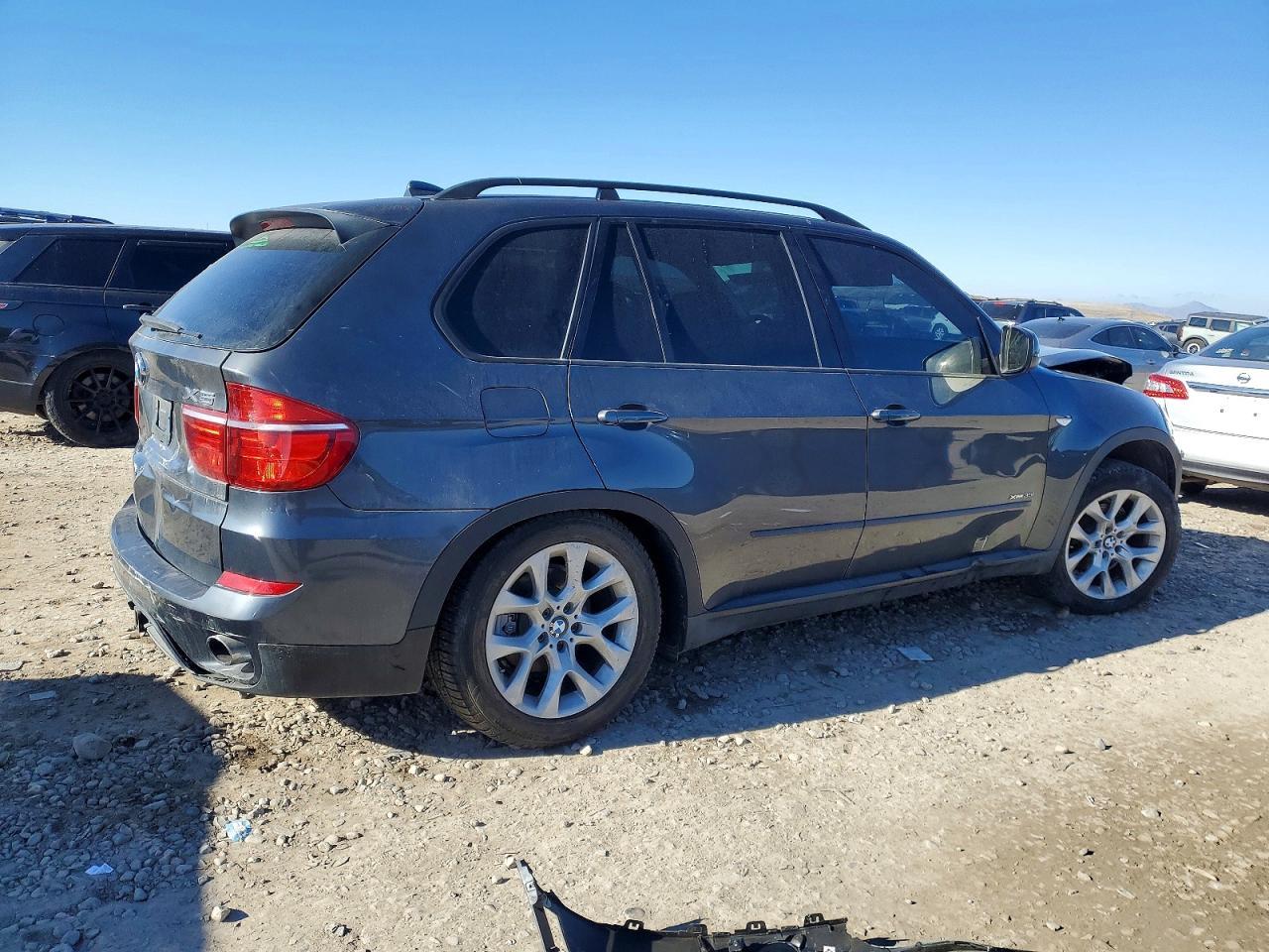 2012 BMW X5 xDrive35I - Фото 3
