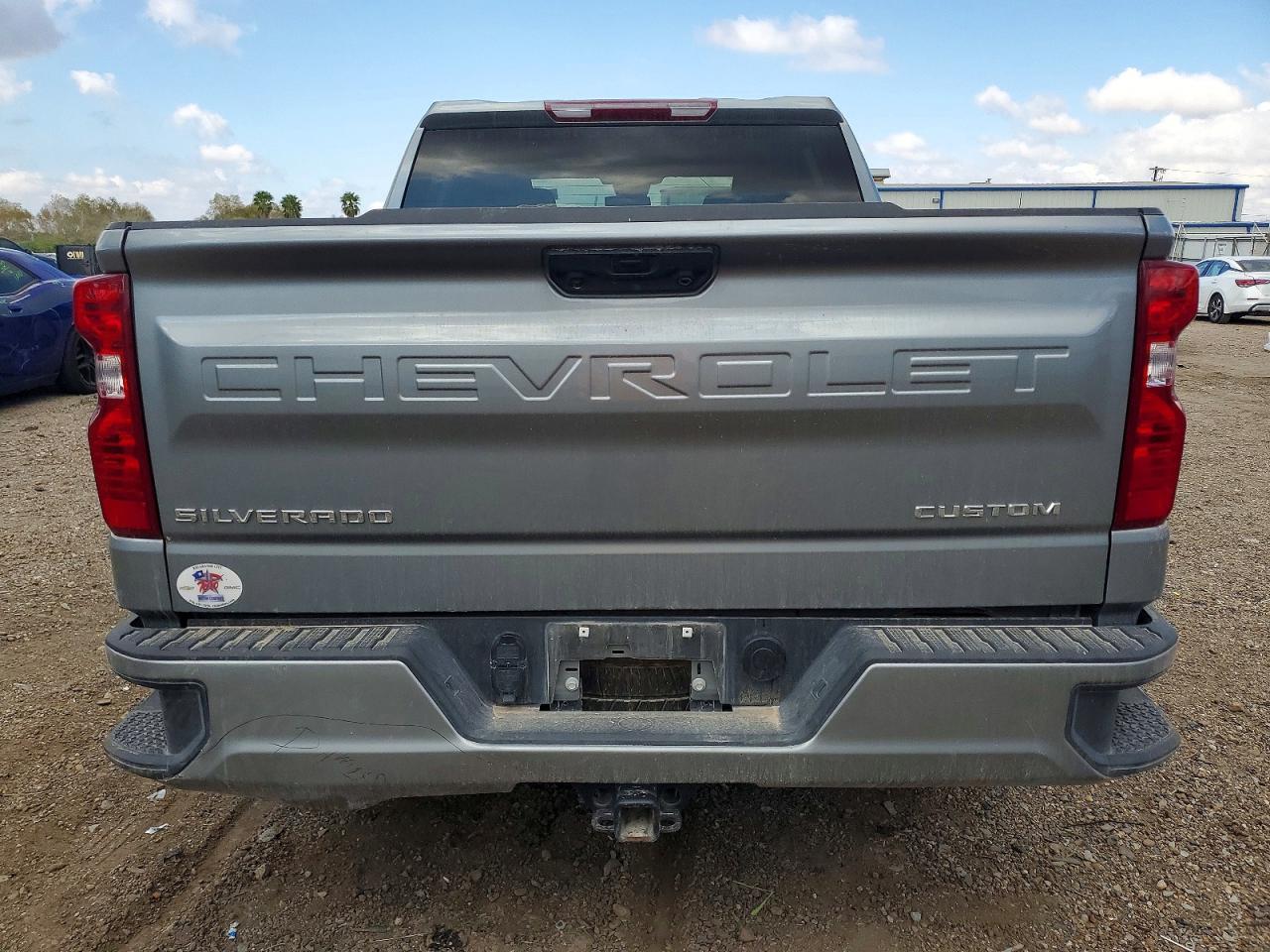 2025 Chevrolet Silverado K1500 Custom - Фото 6