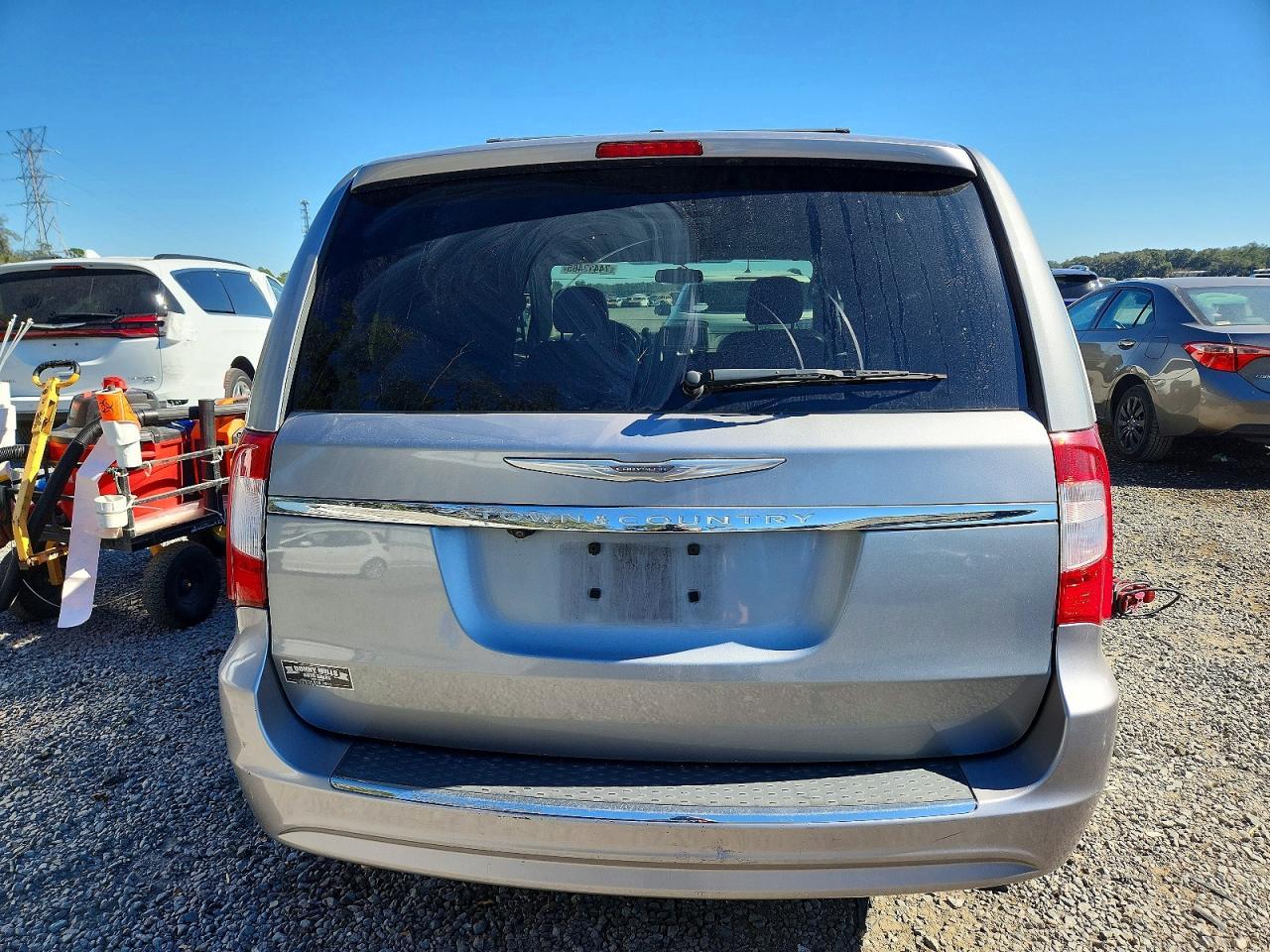 2014 Chrysler Town & Country Touring - Фото 6