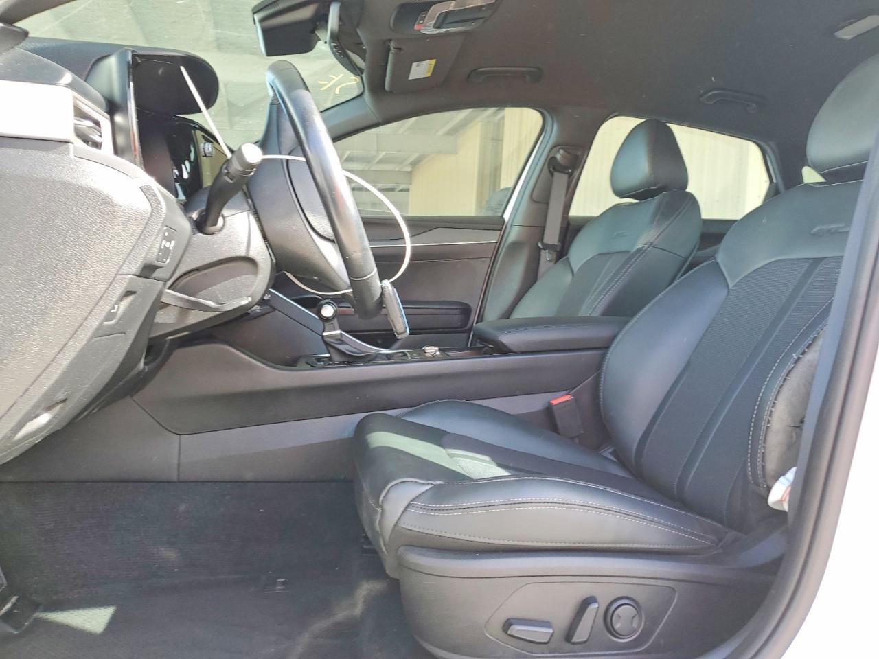 2024 Kia K5 Gt Line - Фото 7