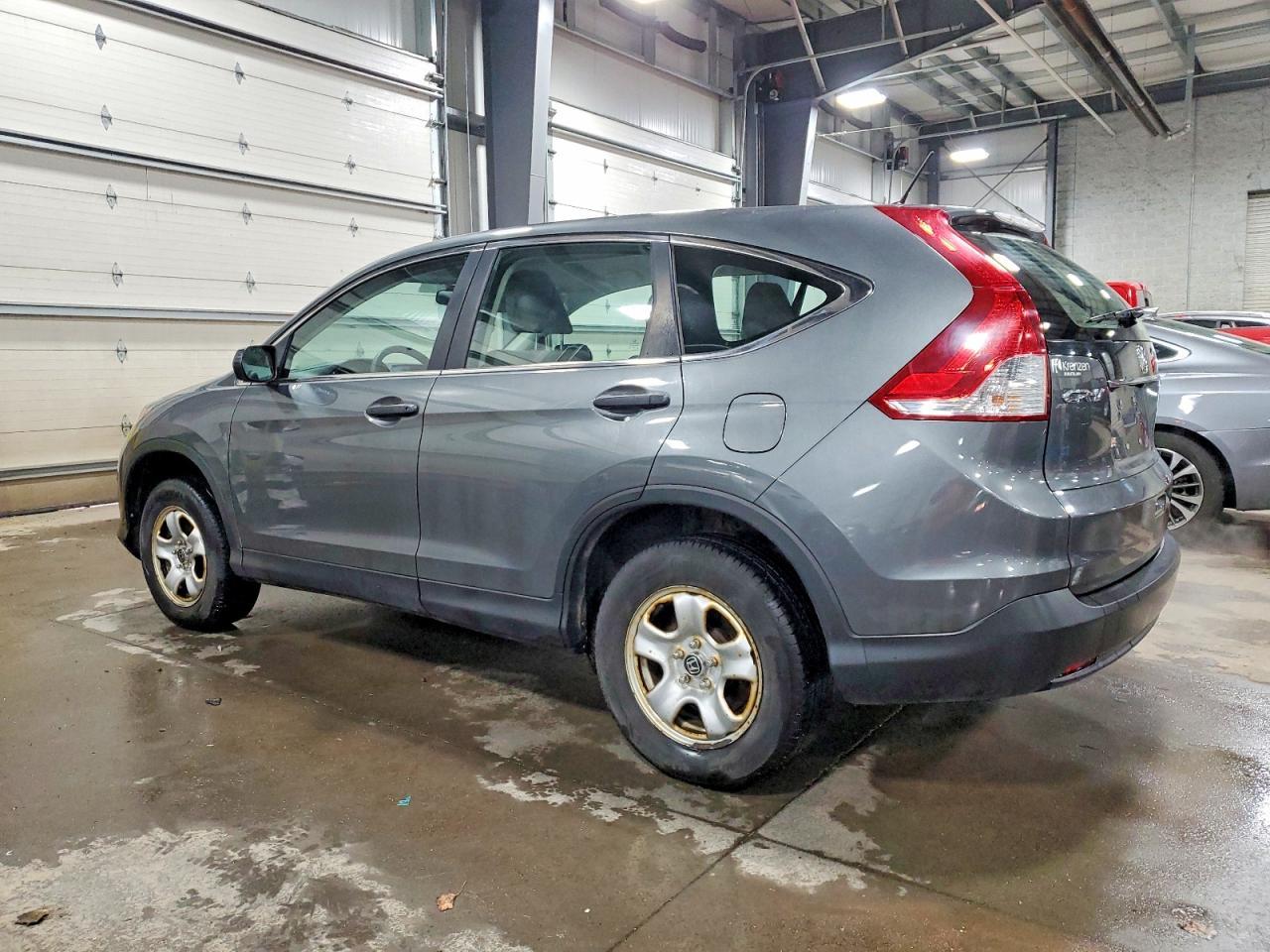 2014 Honda Cr-V Lx - Image 2