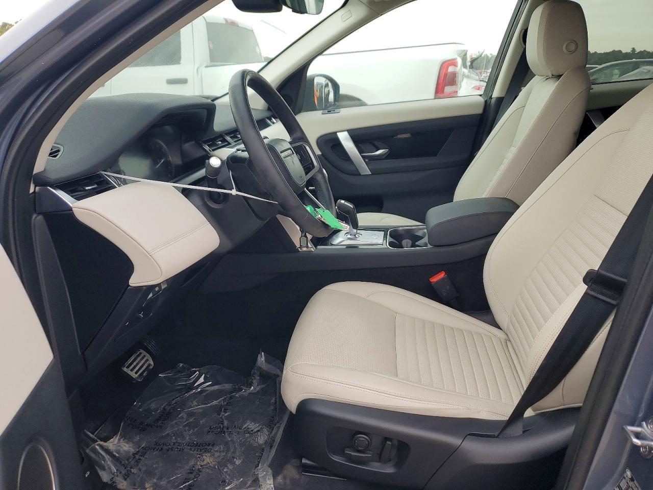 2023 Land Rover Discovery Sport S - Фото 7