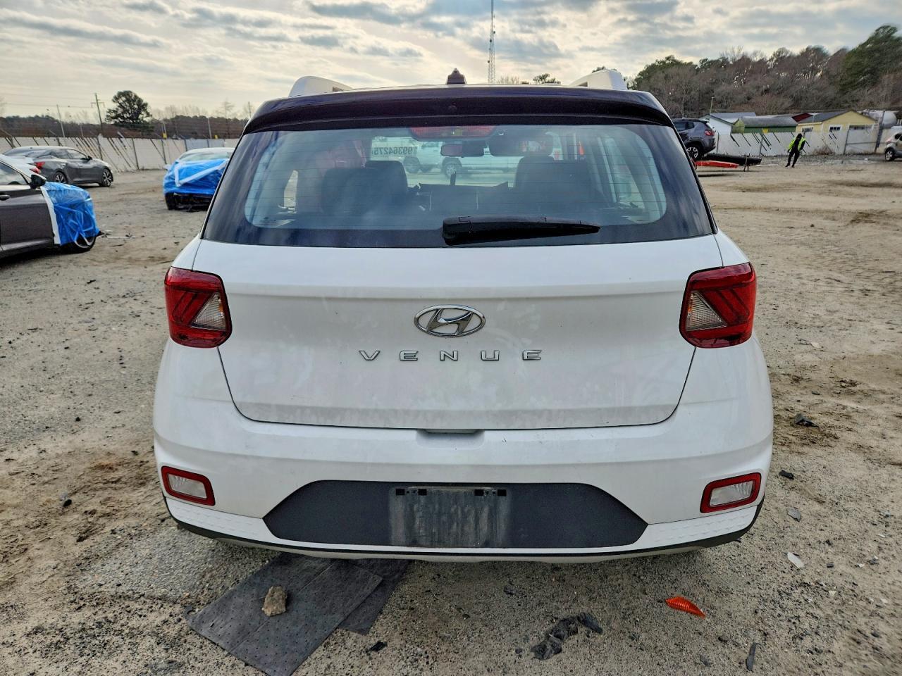 2023 Hyundai Venue Sel - Фото 6