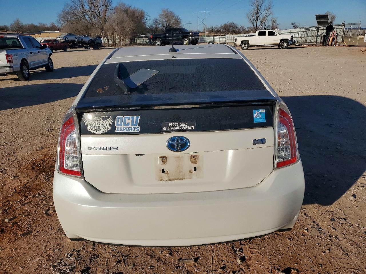 2013 Toyota Prius - Image 6