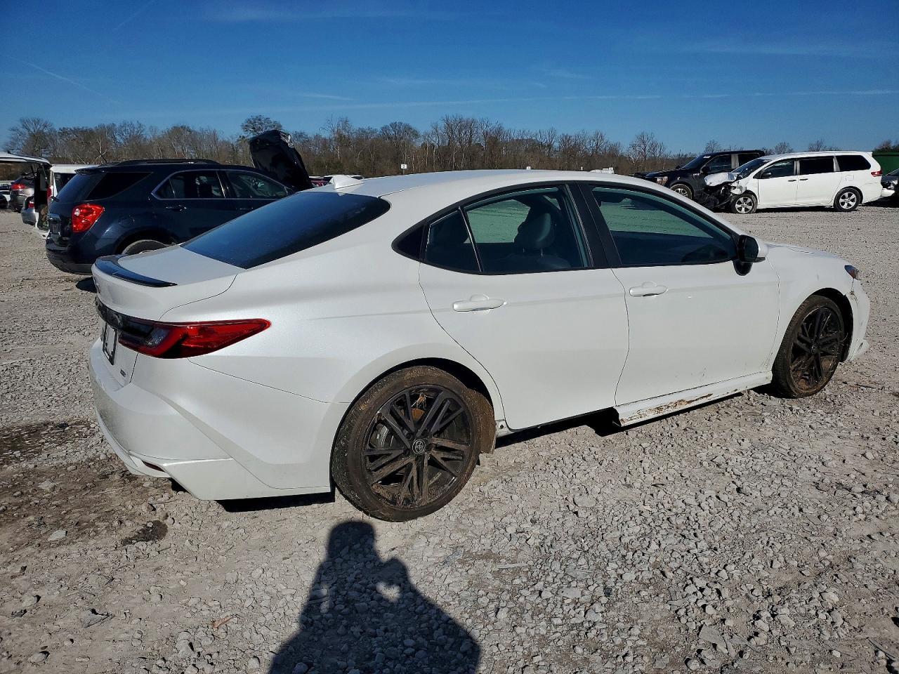 2025 Toyota Camry Xse - Фото 3