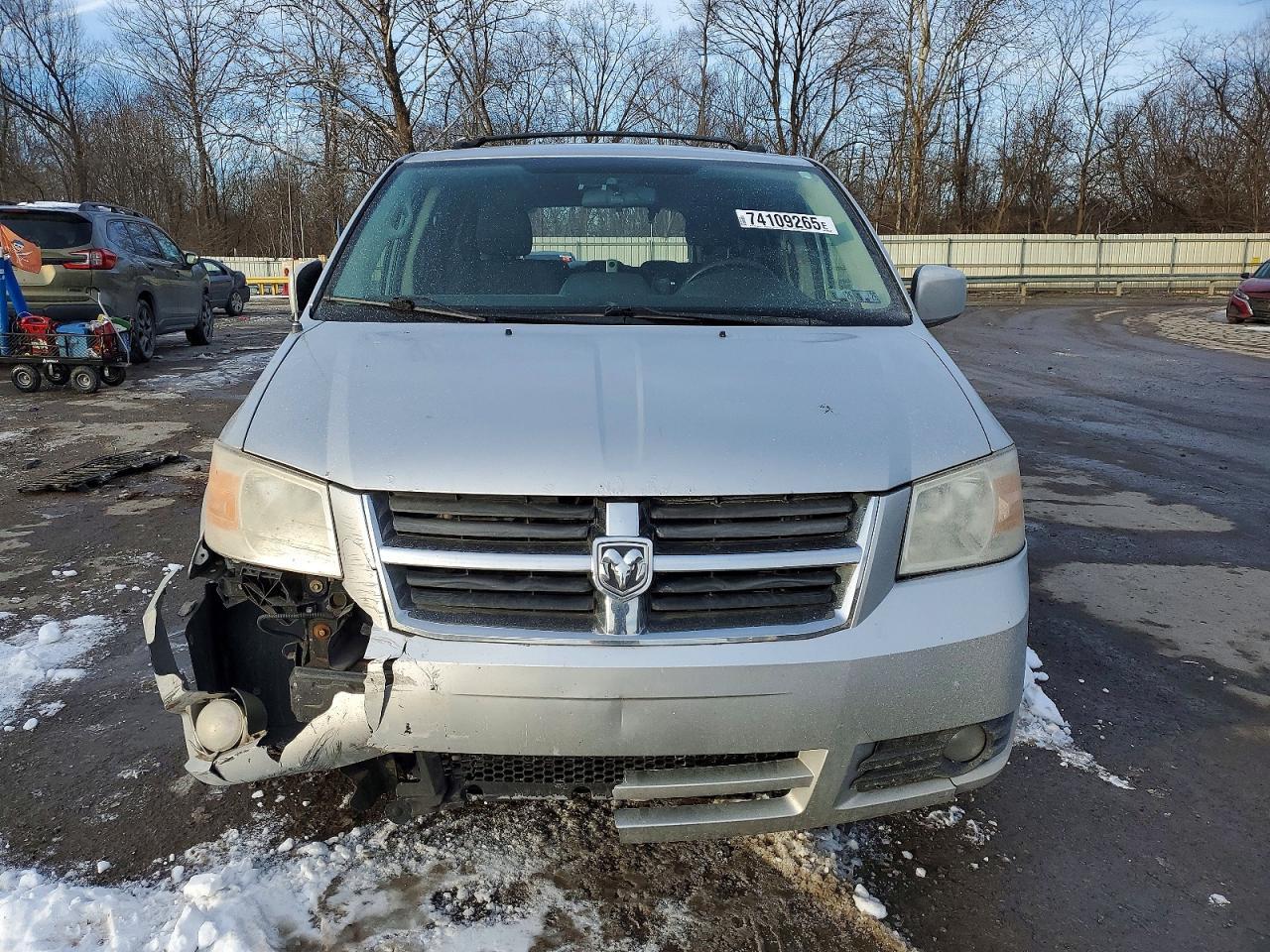 2010 Dodge Grand Caravan Sxt - Image 5