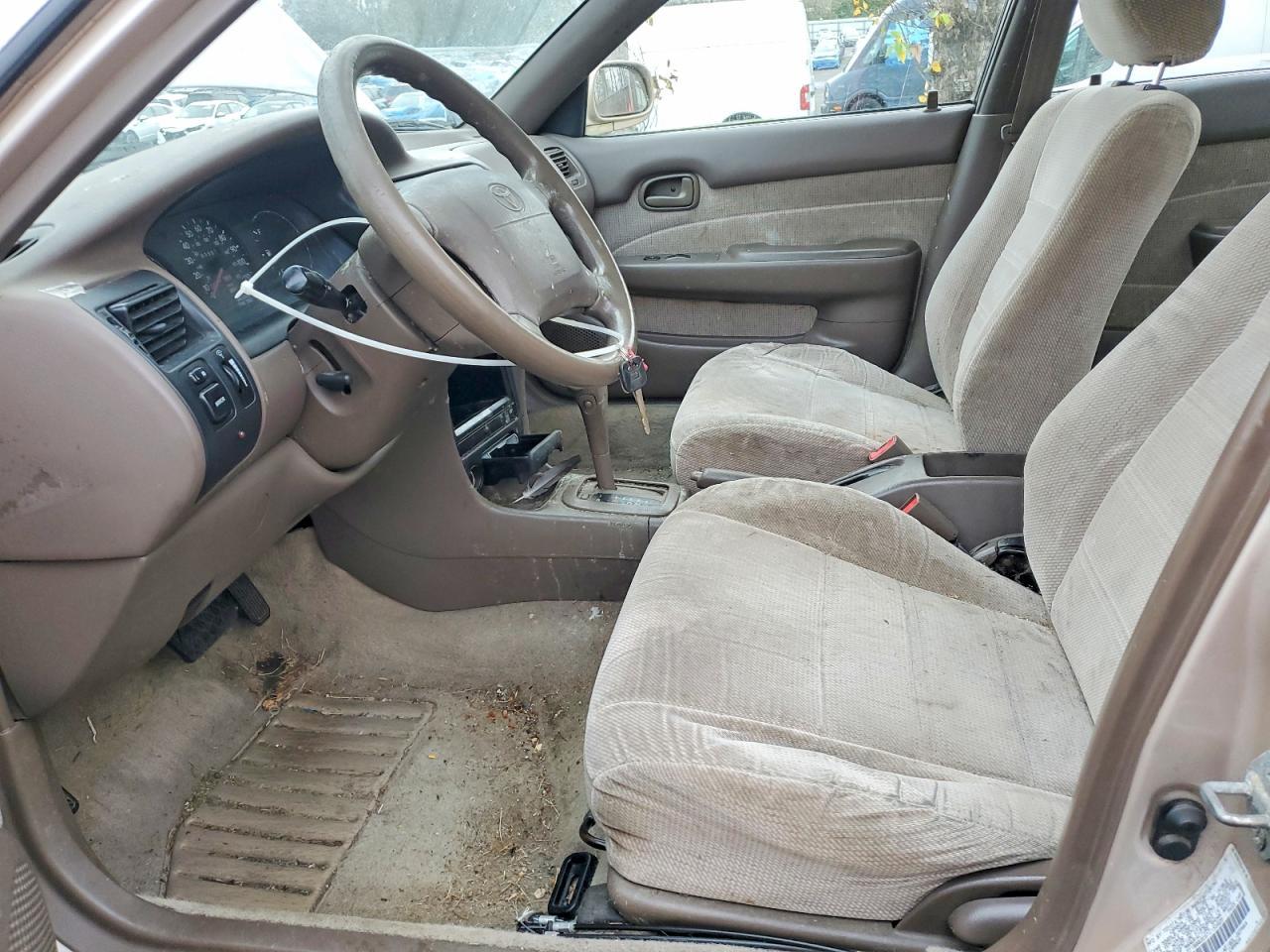 1996 Toyt Corolla Dx - Image 7