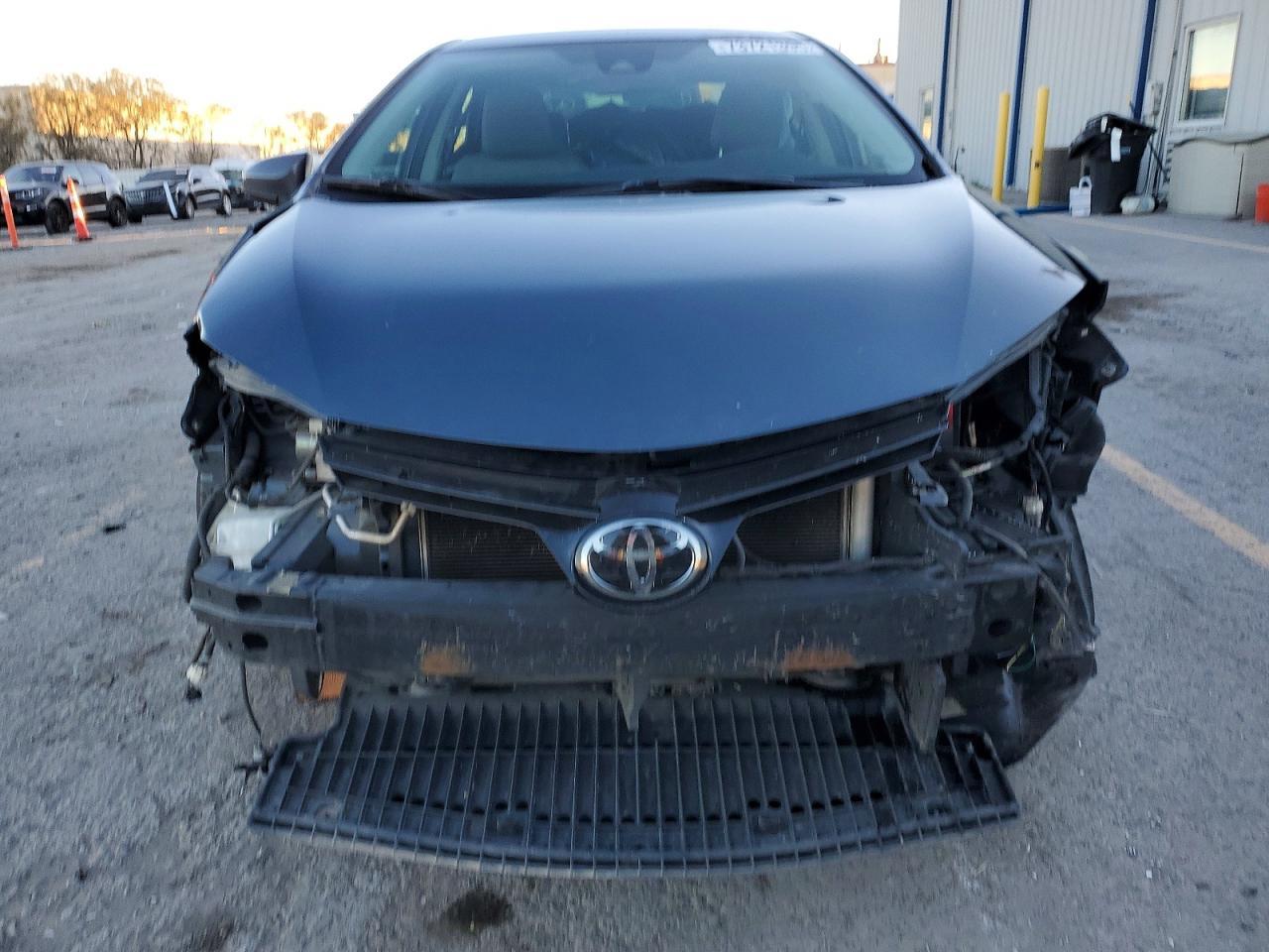 2017 Toyota Corolla Le Eco - Фото 5