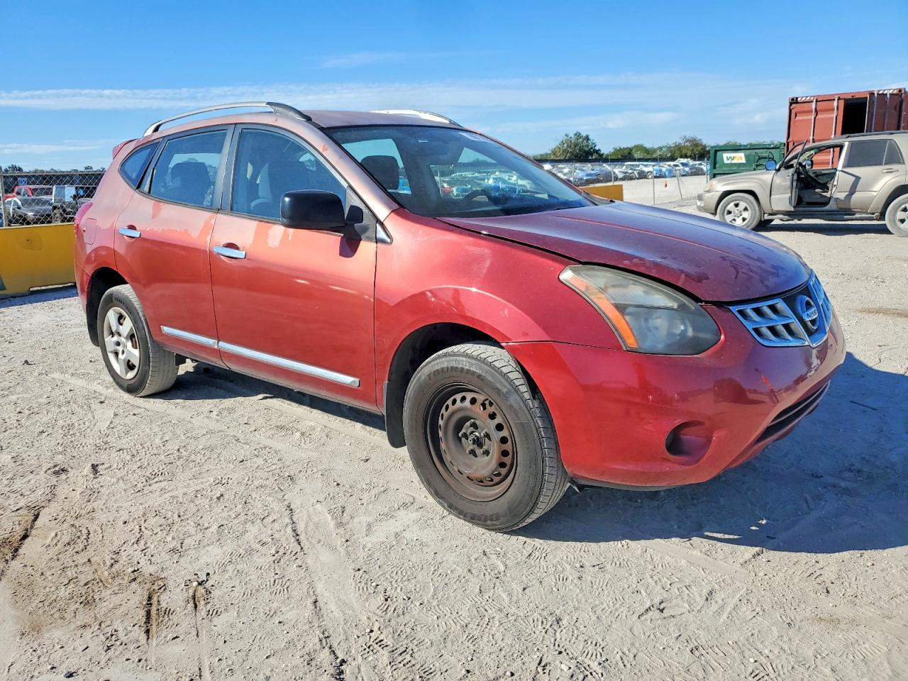 2014 Nissan Rogue Select S - Image 4