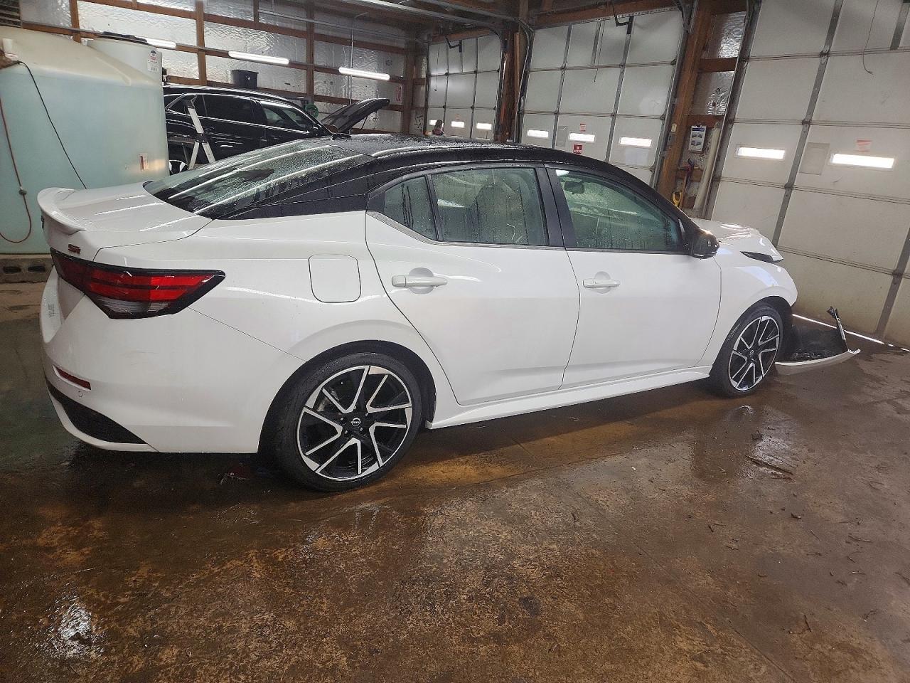 2024 Nissan Sentra Sr - Фото 3