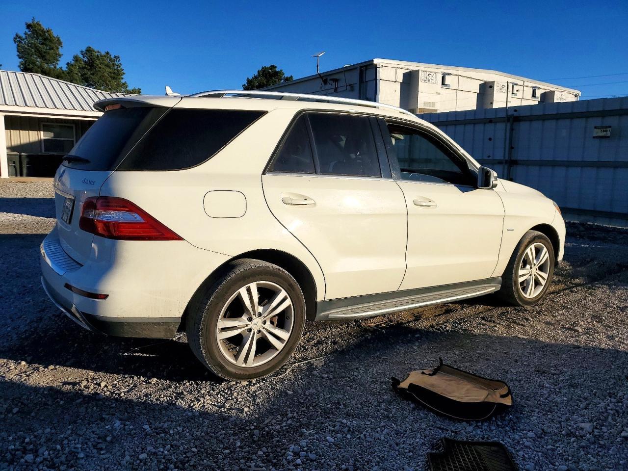 2012 Mercedes-Benz Ml 350 4Matic - Image 3