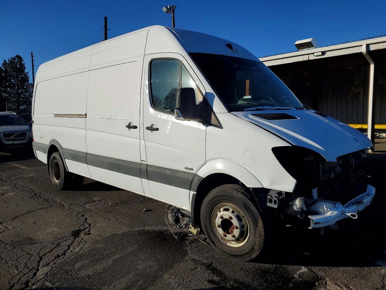 2012 Mercedes Benz Sprinter 3500 High Roof Deliver - Фото 4