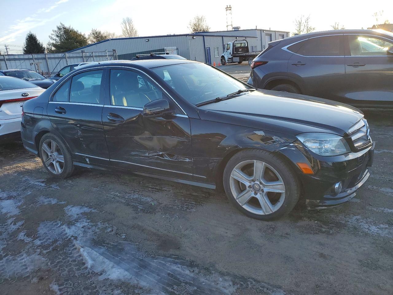 2010 Mercedes-Benz C 300 - Image 4