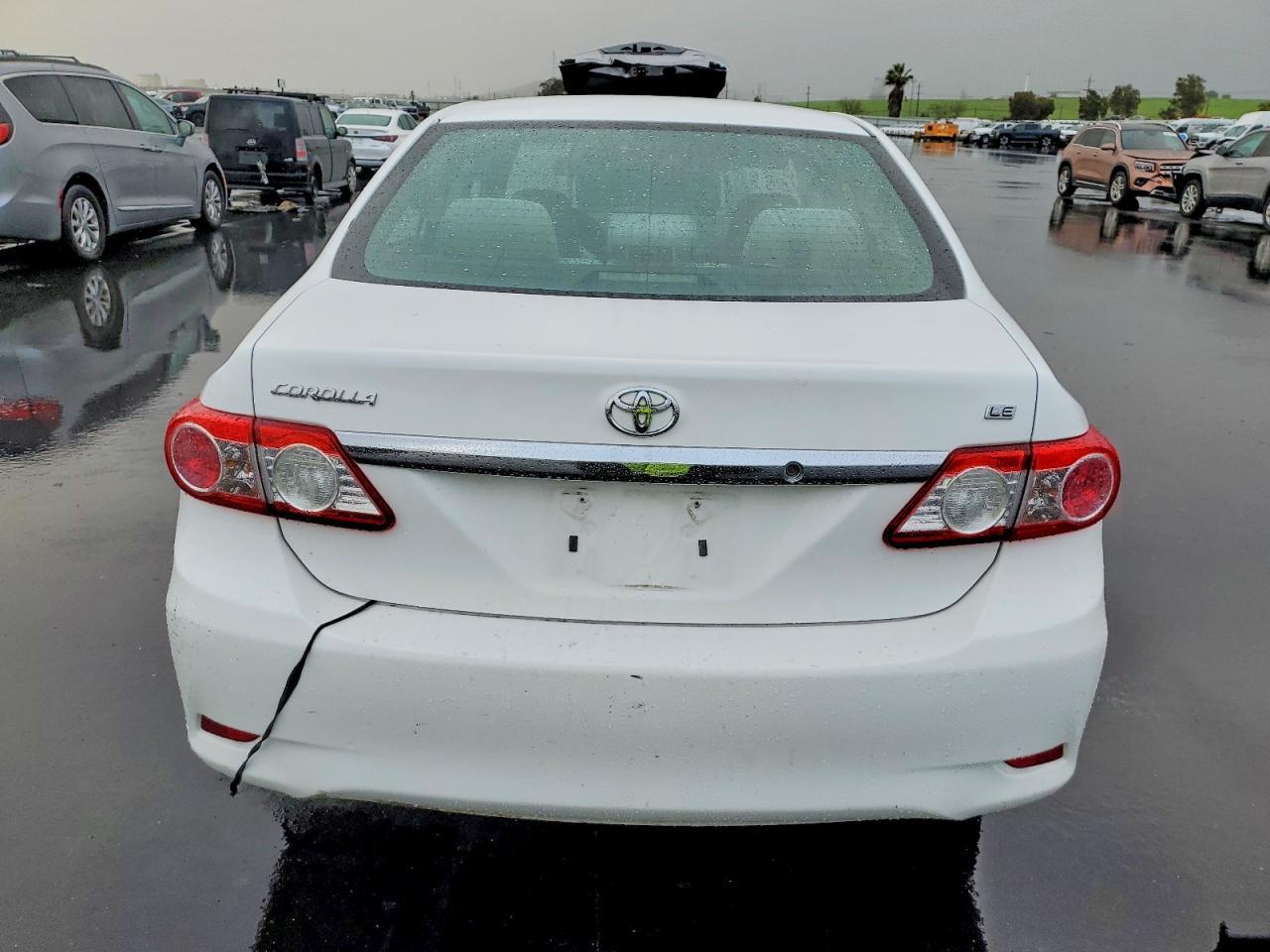 2013 Toyota Corolla Base - Фото 6