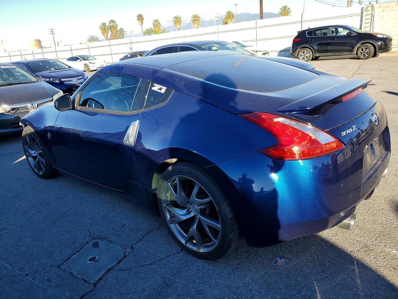 2017 Nissan 370Z Base - Фото 2