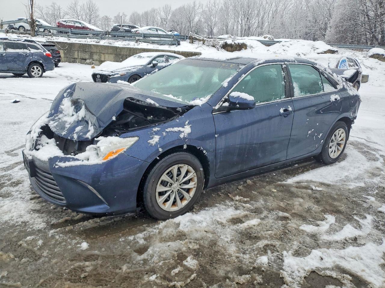 2016 Toyota Camry Le
