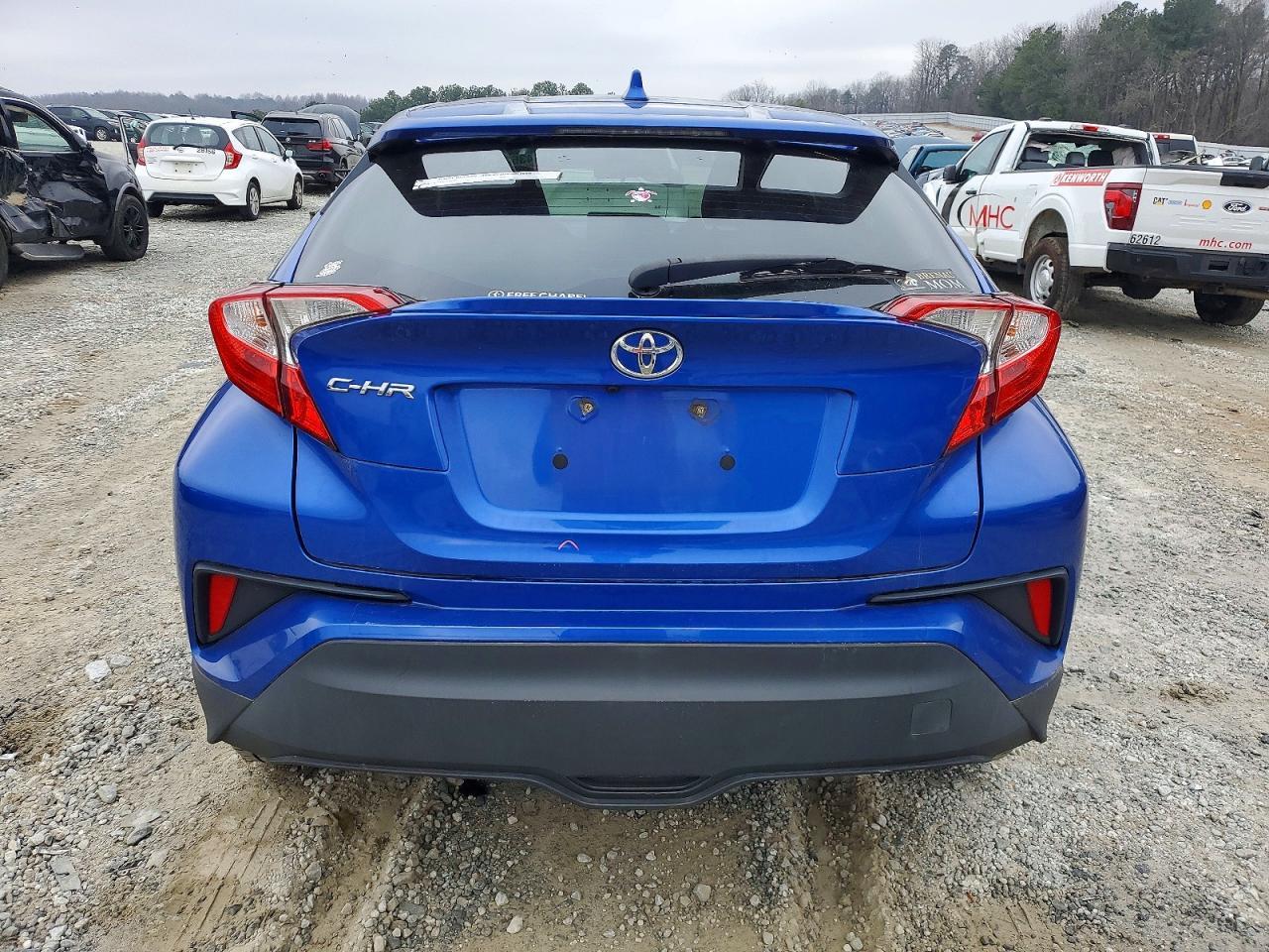 2020 Toyota C-Hr Xle - Image 6