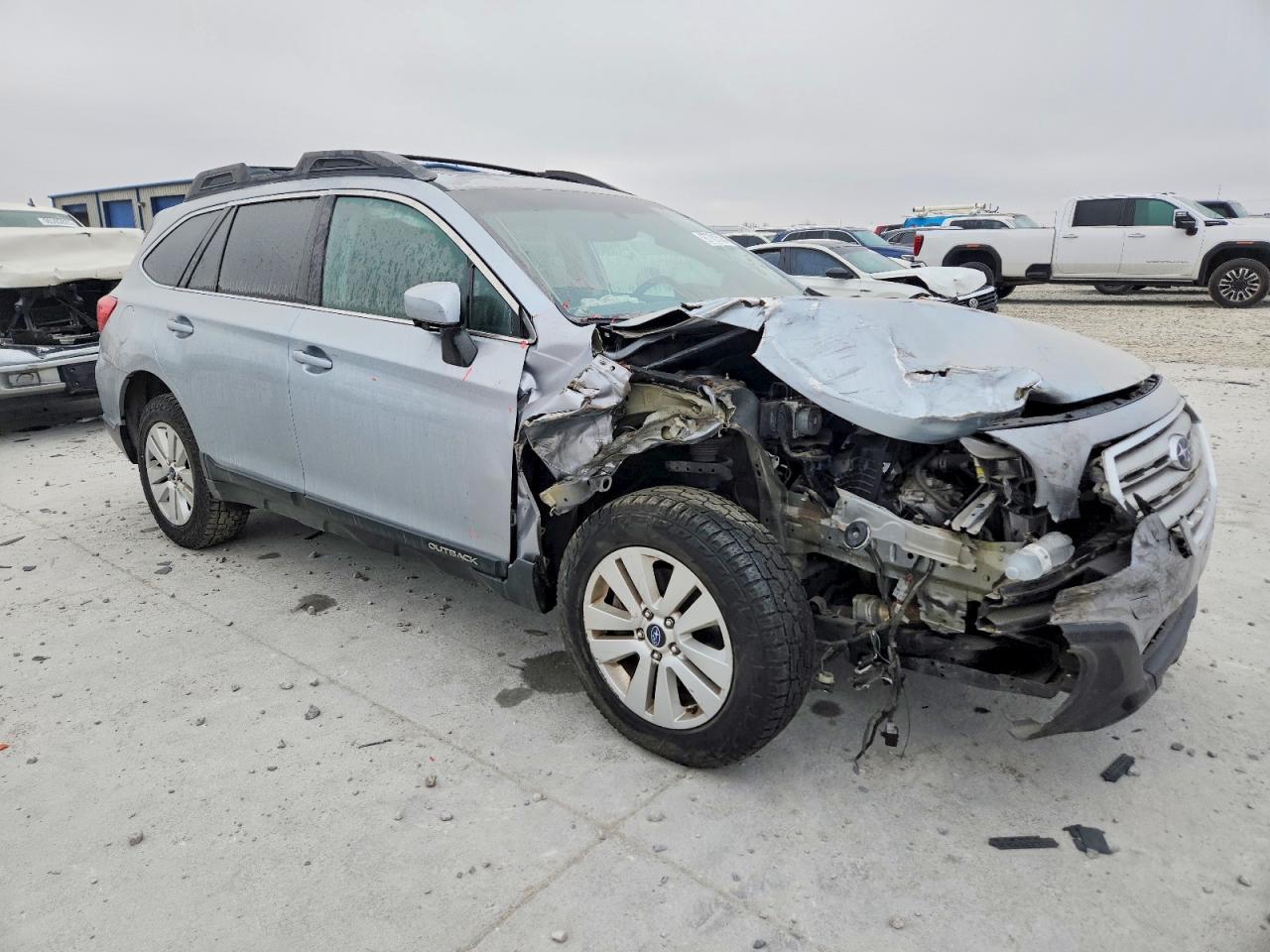 2016 Subaru Outback 2.5I Premium - Image 4