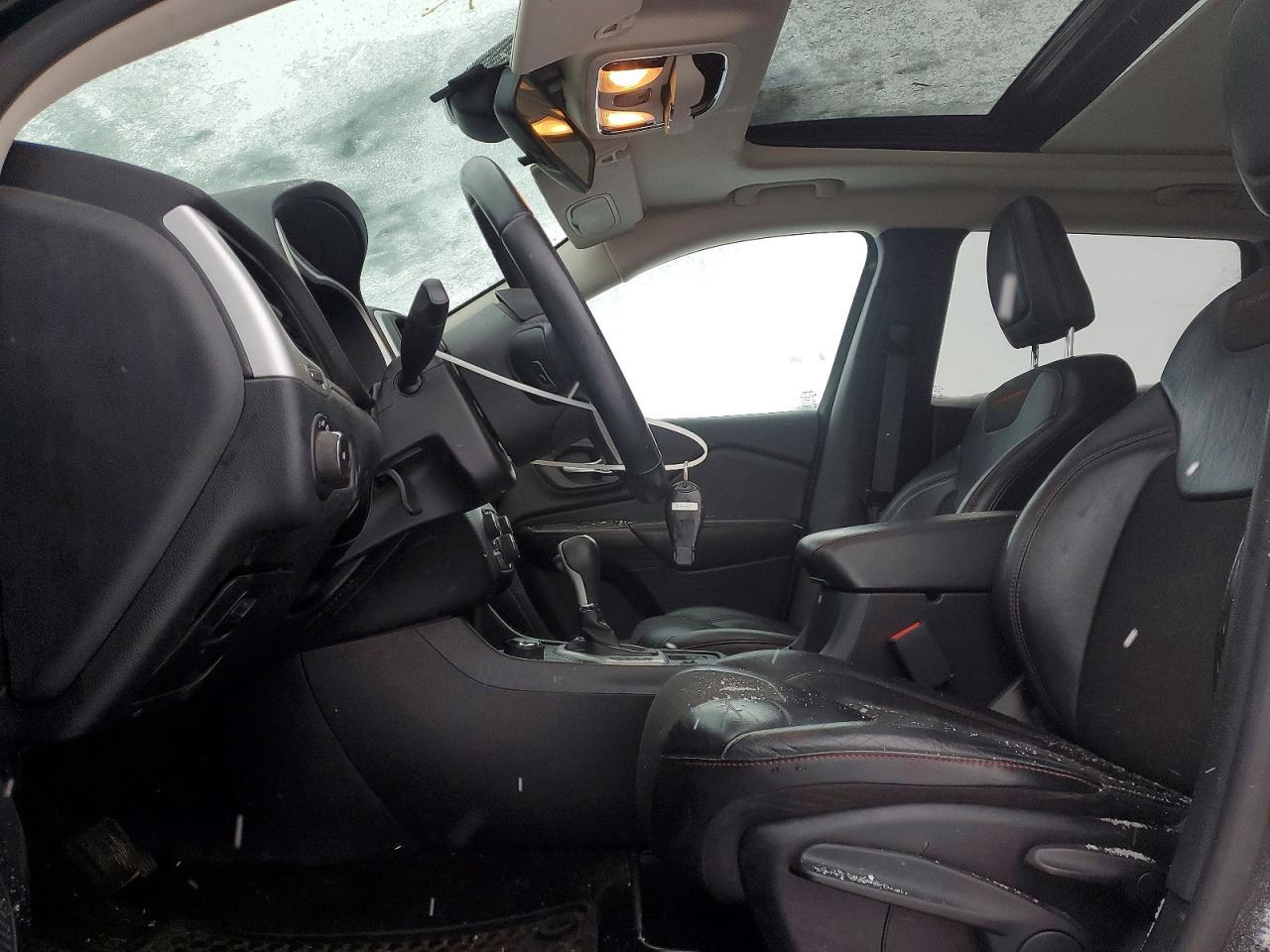 2016 Jeep Cherokee Trailhawk 4 - Фото 7