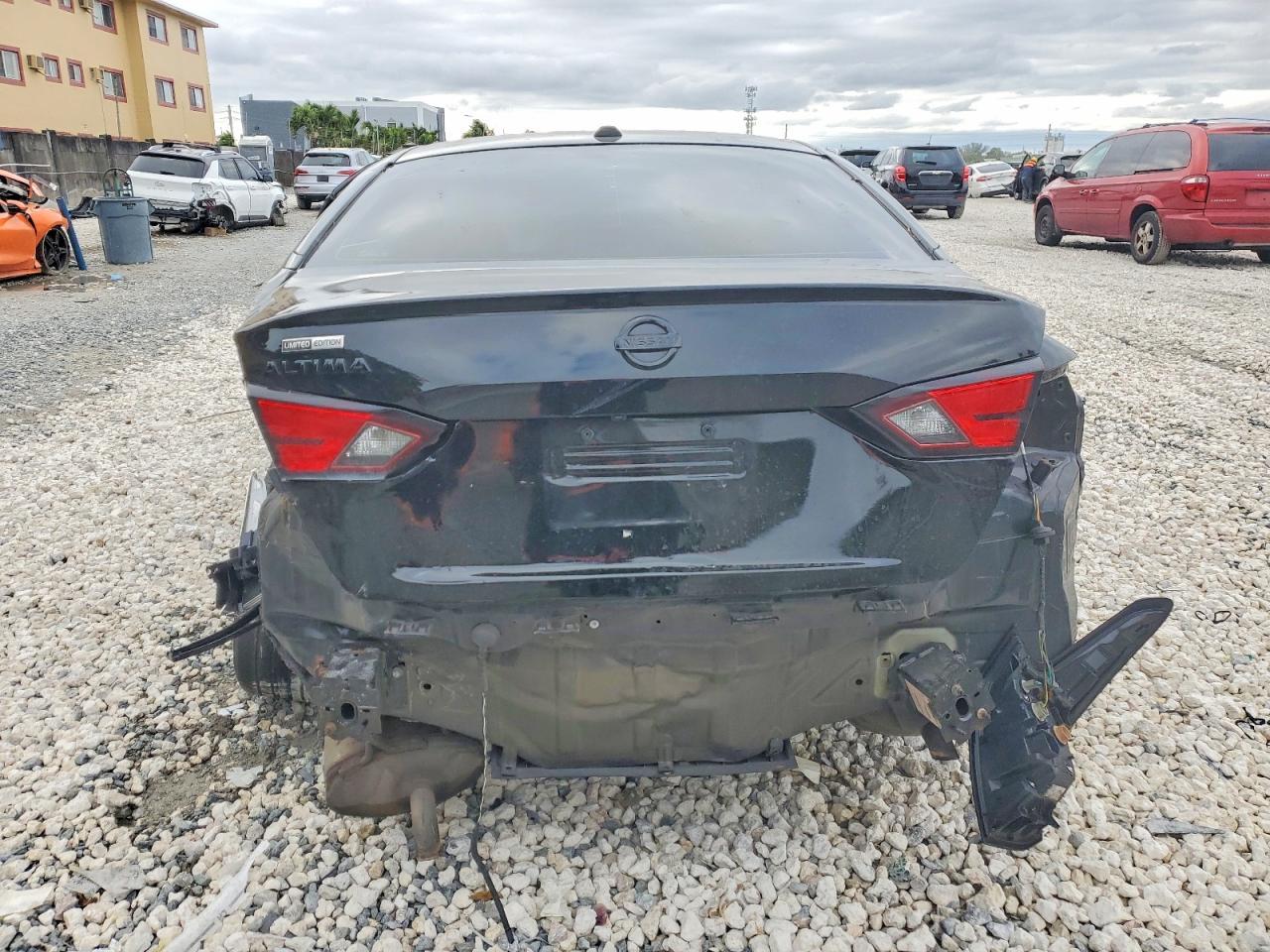 2020 Nissan Altima S - Image 6