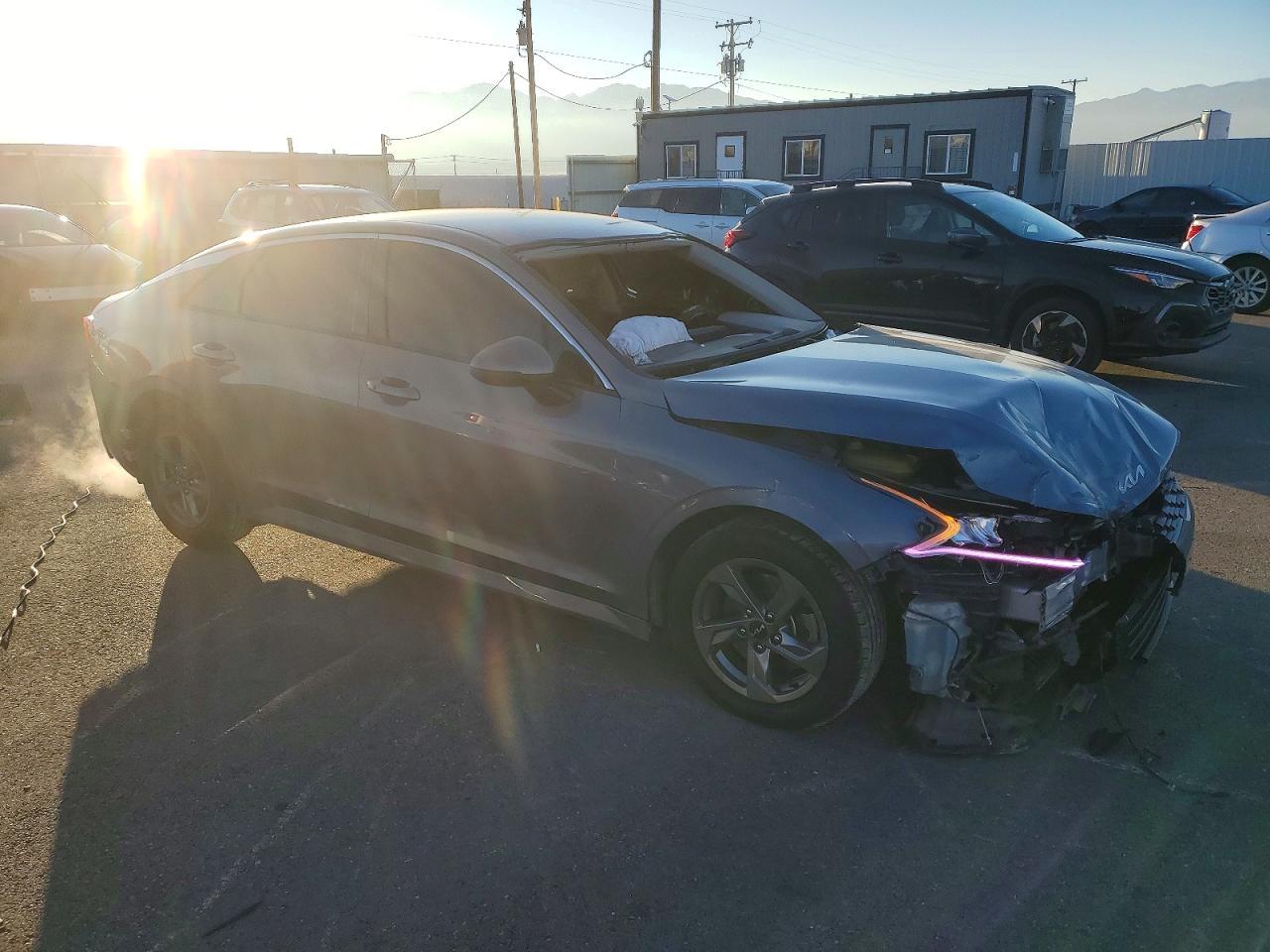 2022 Kia K5 Lxs - Фото 4