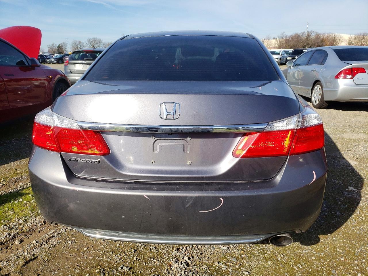 2015 Honda Accord Lx - Image 6