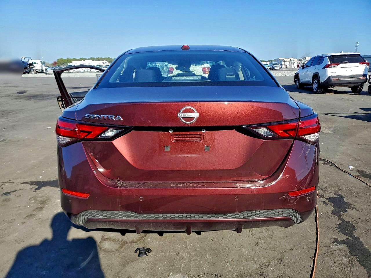 2025 Nissan Sentra Sv - Image 6