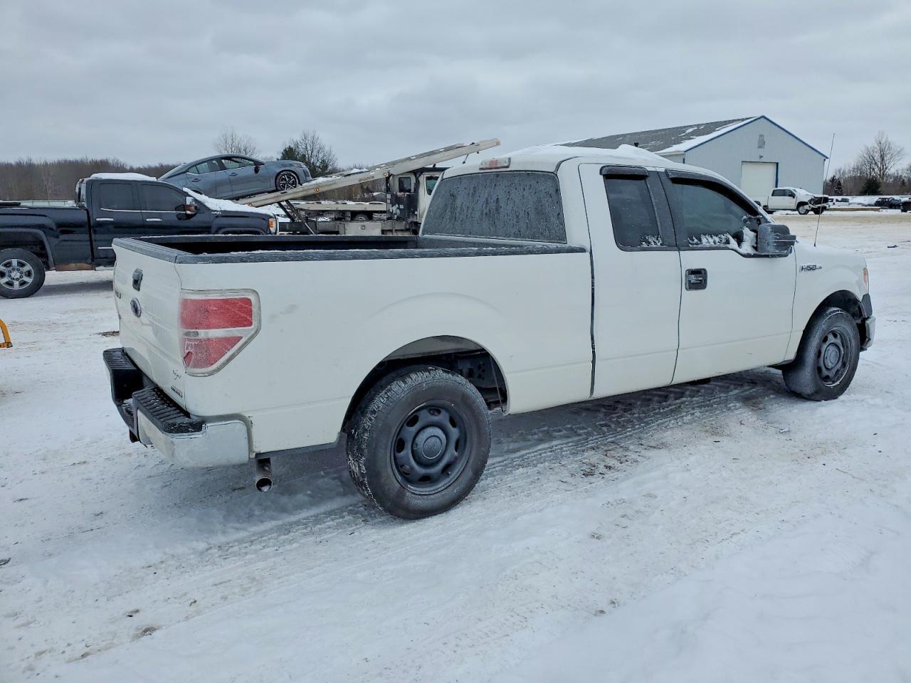 2013 Ford F150 Super Cab - Image 3