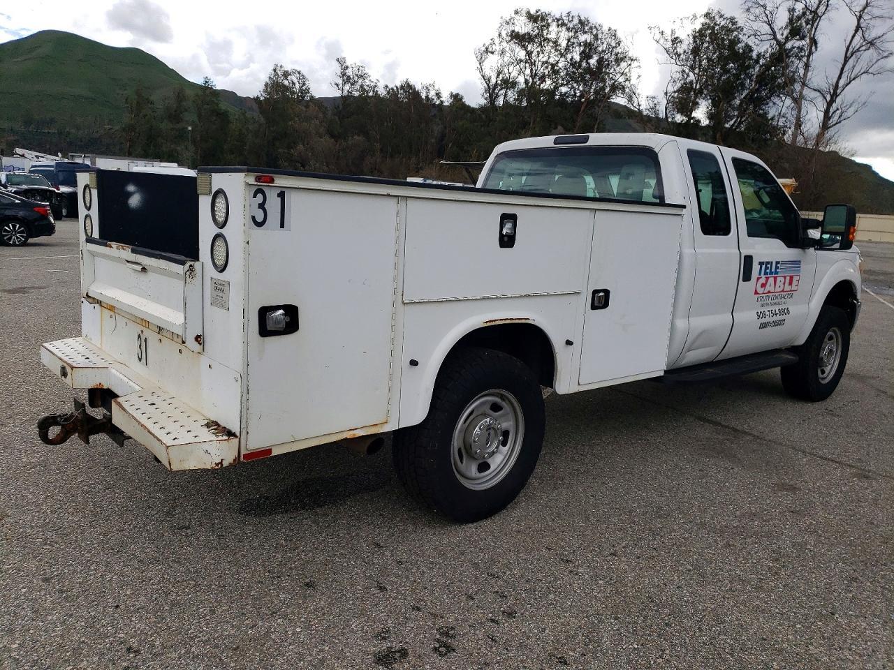 2015 Ford F350 Utility / Service Truck - Фото 3