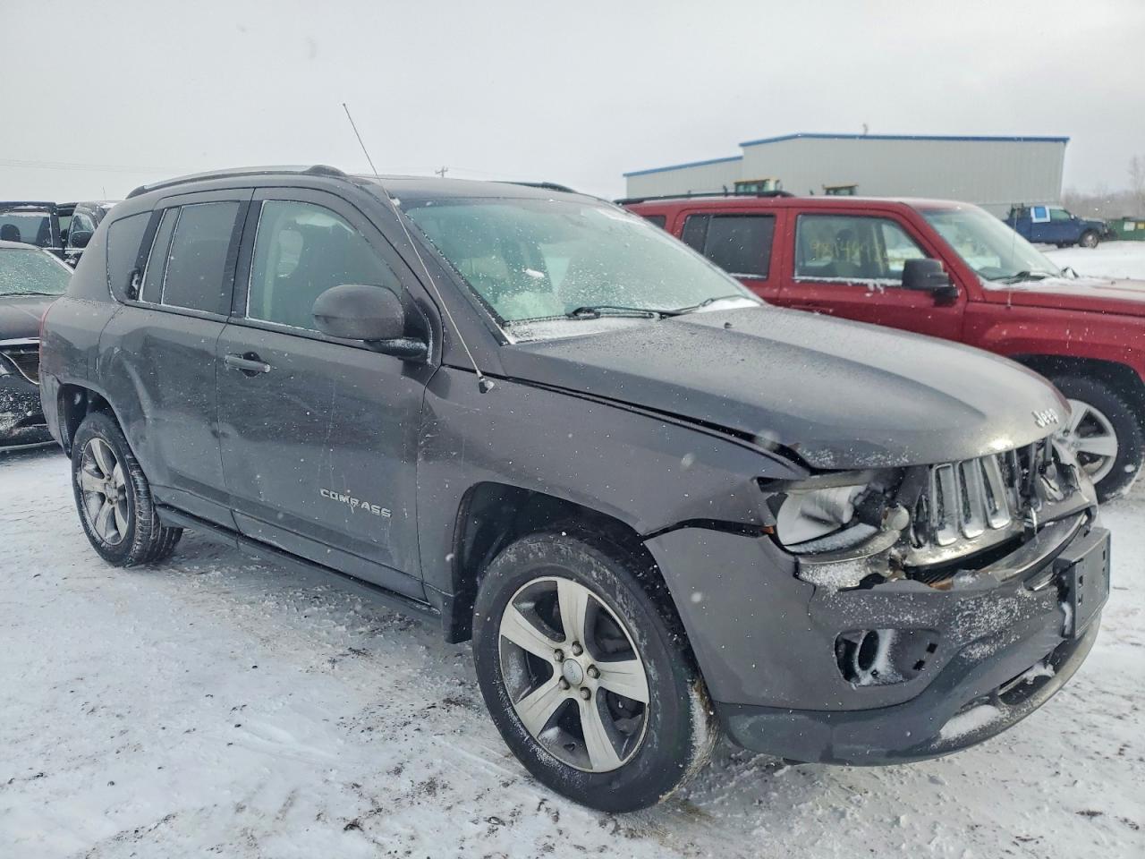2016 Jeep Compass Latitude - Фото 4