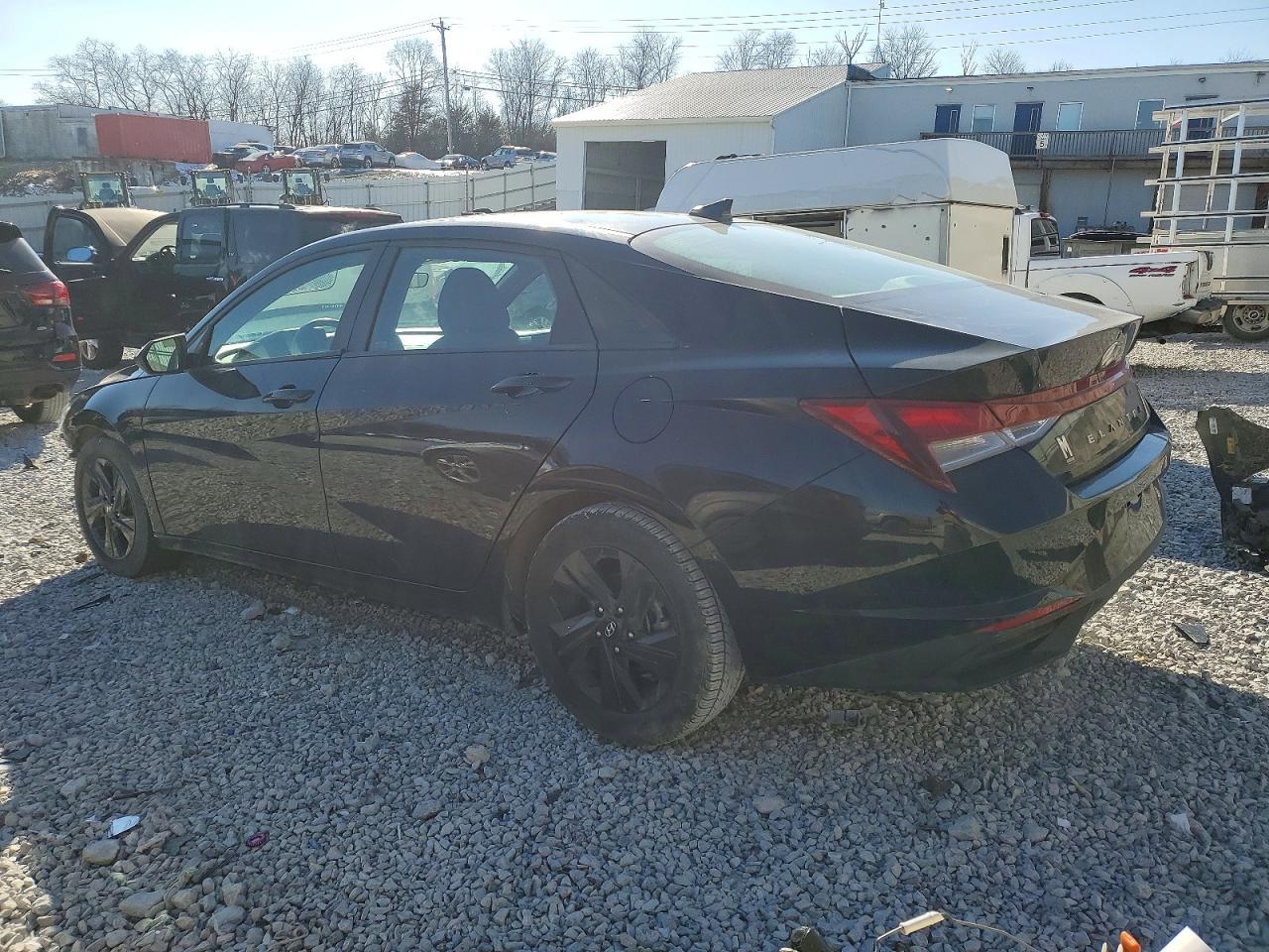 2023 Hyundai Elantra Sel - Image 2