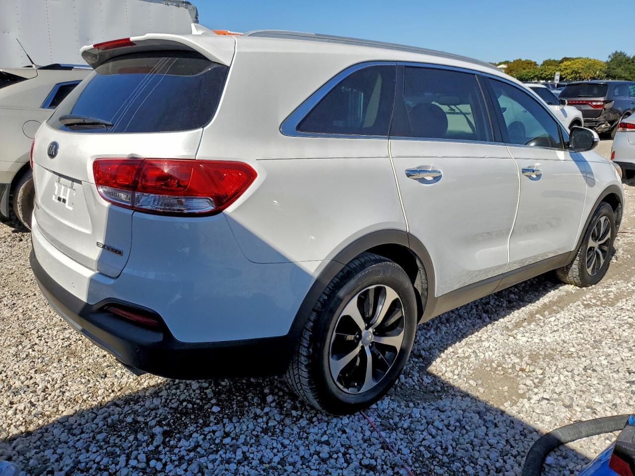 2018 Kia Sorento Ex - Фото 3