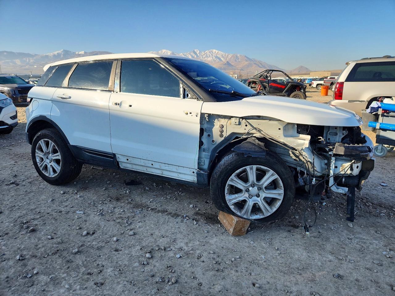 2016 Land Rover Range Rover Evoque Se - Фото 4