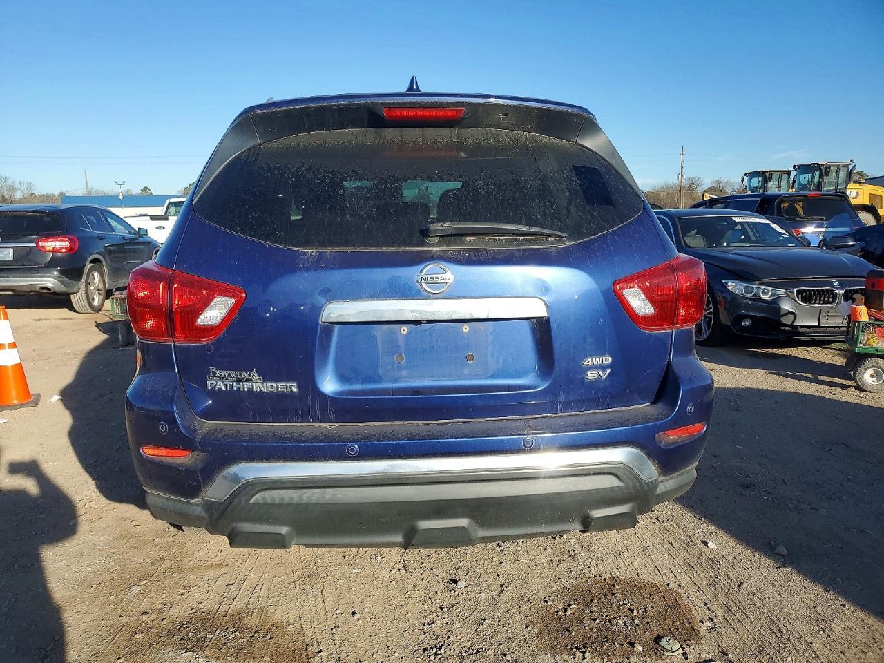 2020 Nissan Pathfinder Sv - Фото 6