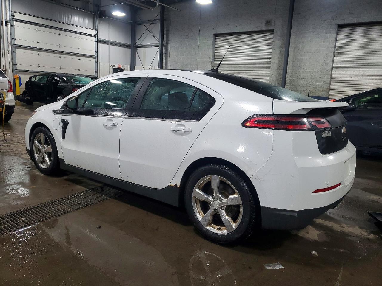 2012 Chevrolet Volt - Image 2