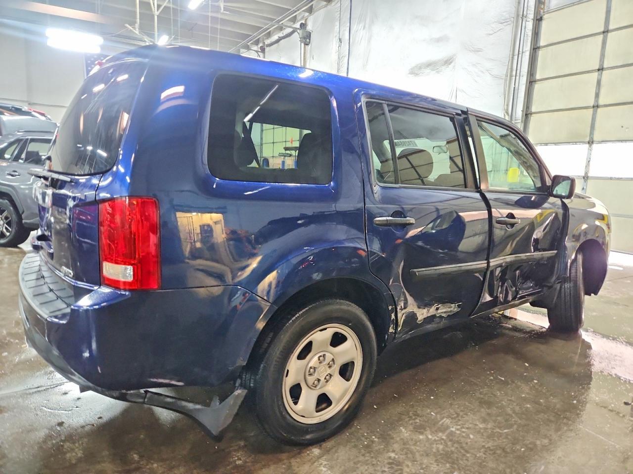 2015 Honda Pilot Lx - Image 3