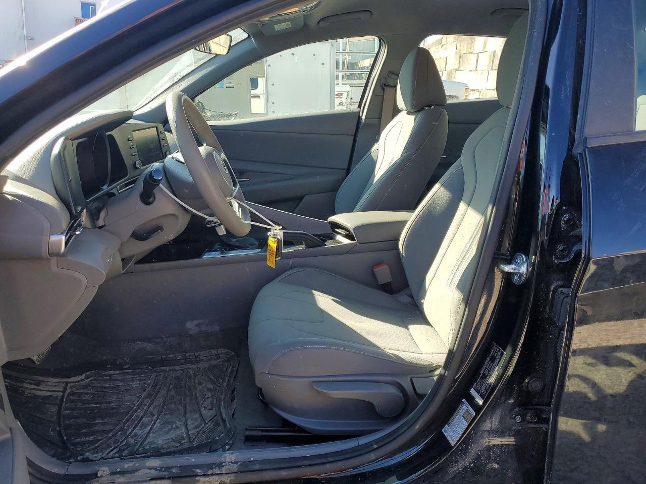 2023 Hyundai Elantra Sel - Image 7