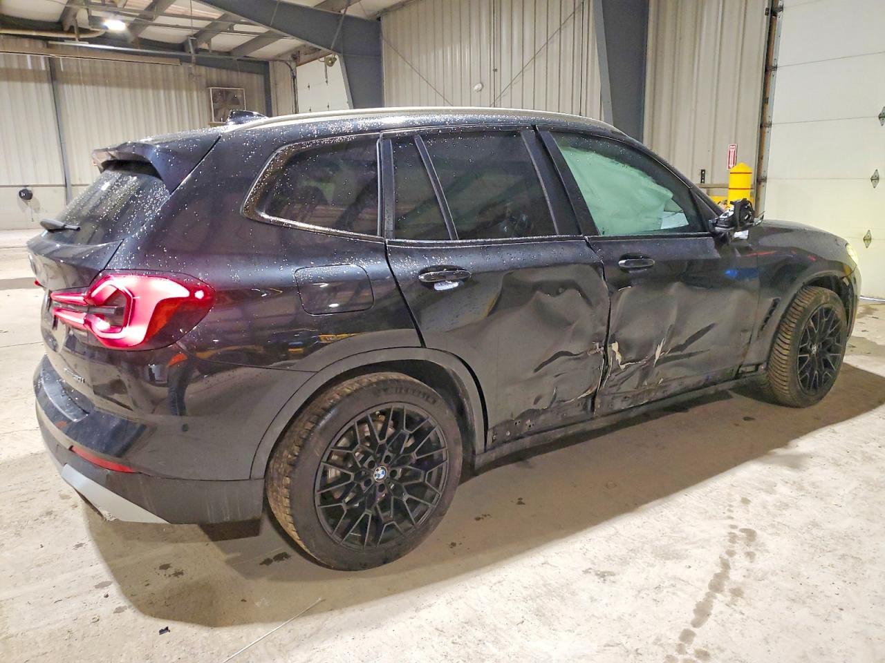 2022 BMW X3 xDrive30I - Фото 3