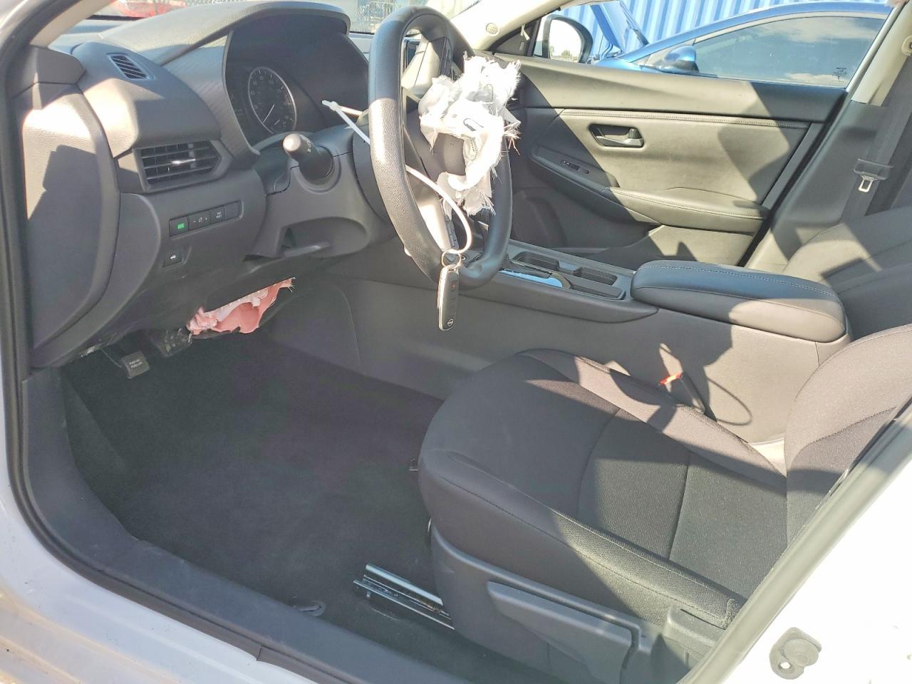 2024 Nissan Sentra S - Image 7