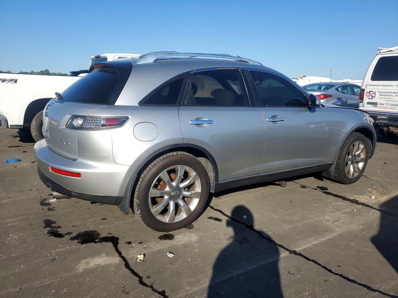 2005 Infiniti Fx45 - Image 3