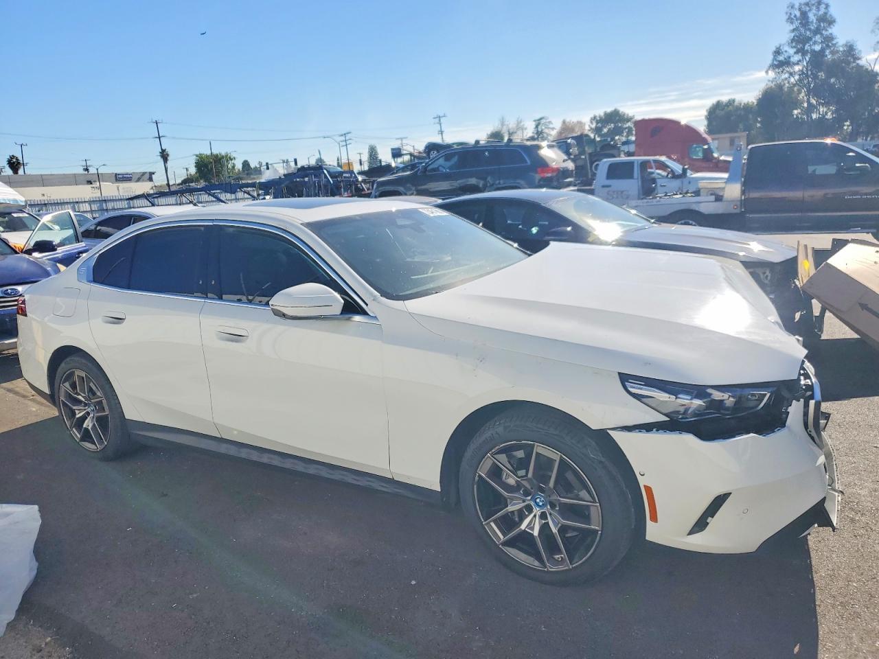 2024 BMW I5 Edrive 40 - Фото 4