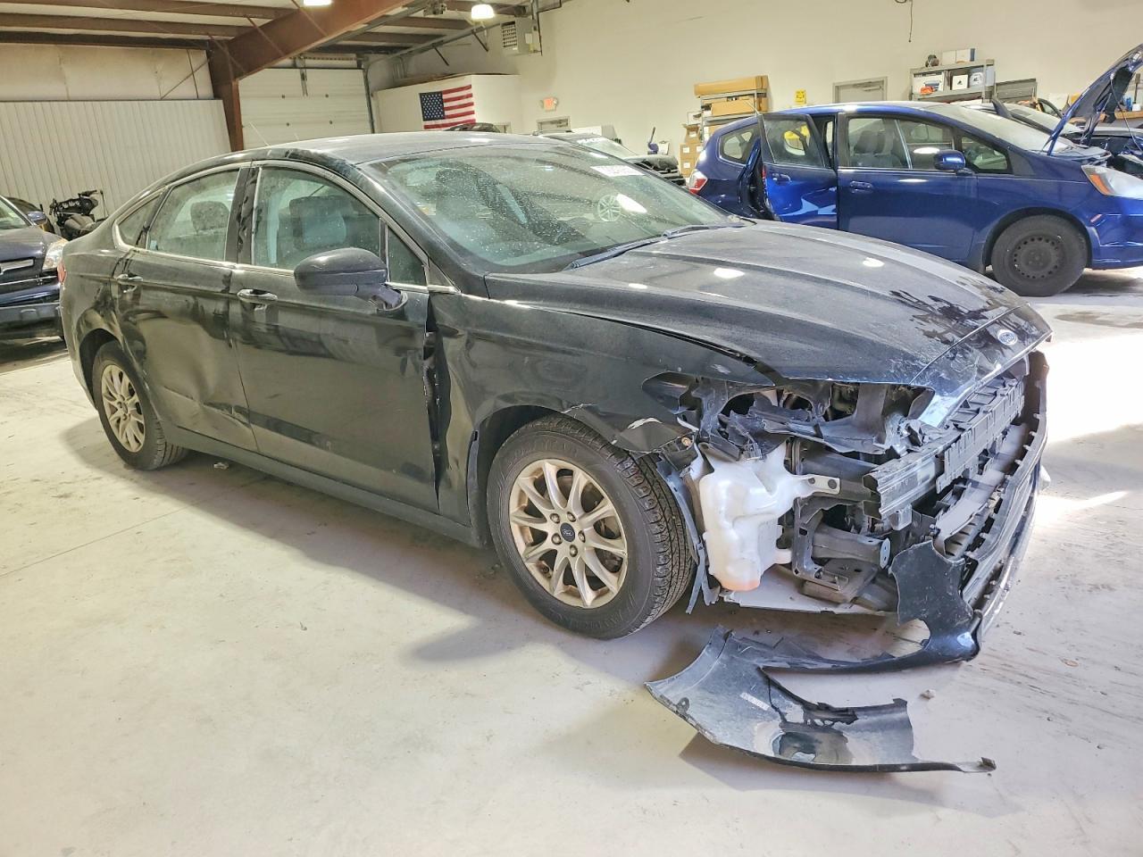 2016 Ford Fusion S - Фото 4